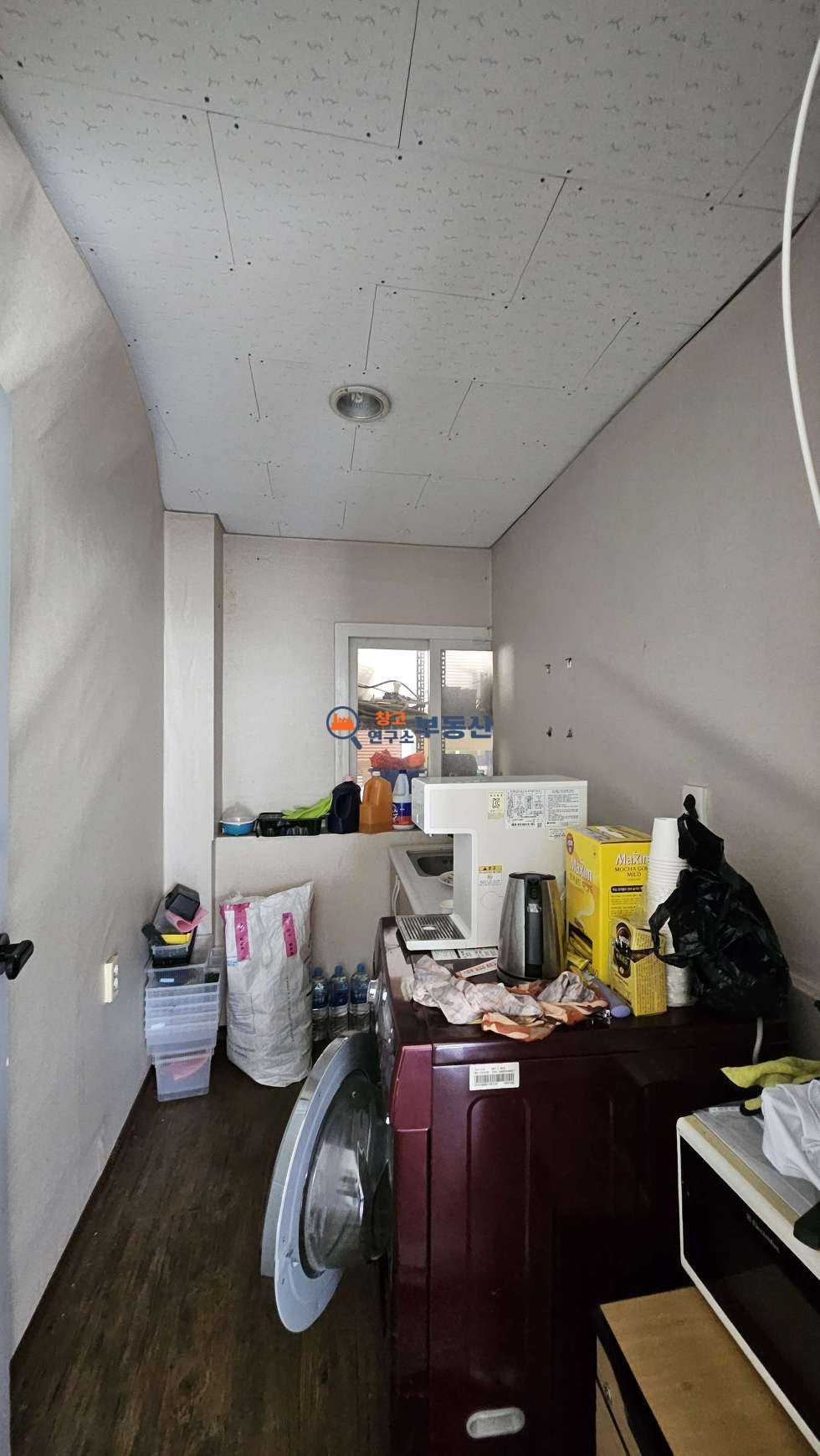 사무동_다용도실