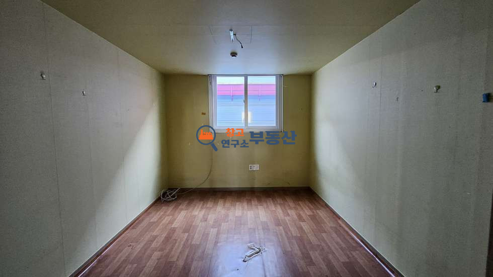 기숙사 방