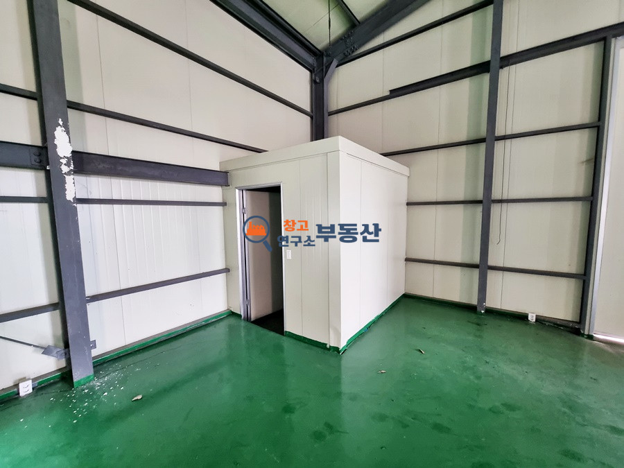 경기 파주시 탄현면 오금리 #180평 #단독마당 #즉시입주 #대형차량진출입 월세 매물번호 15278 사진 4