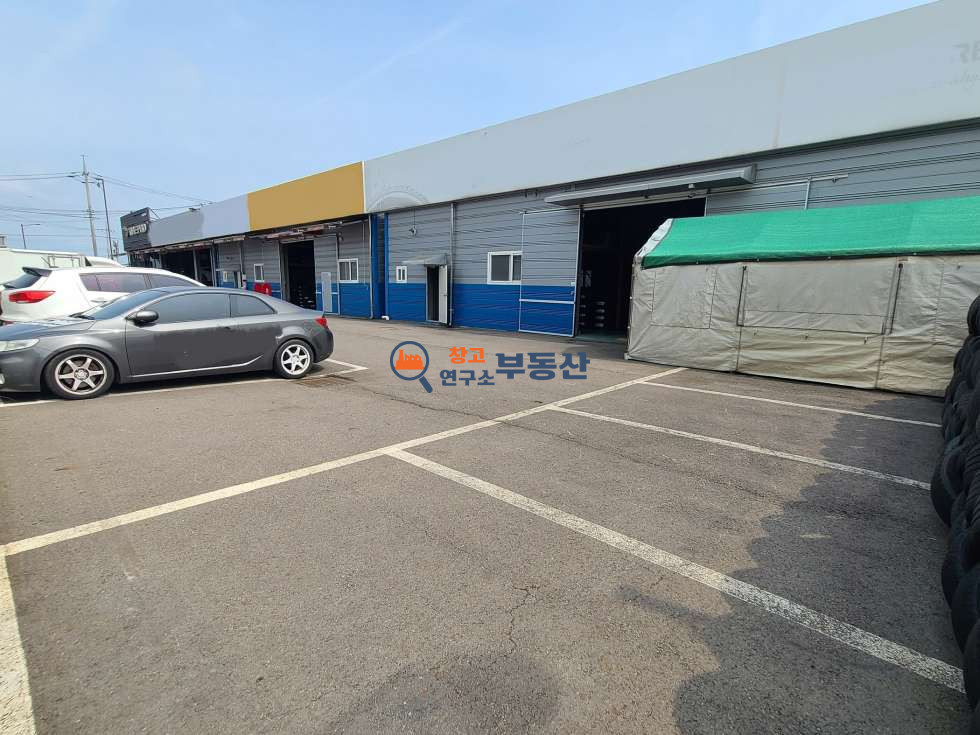 경기 고양일산서구 구산동 #60평 #1종소매 #추가복층50평 #즉시입주 #내부화장실 #산남IC 월세 매물번호 15666 사진 2