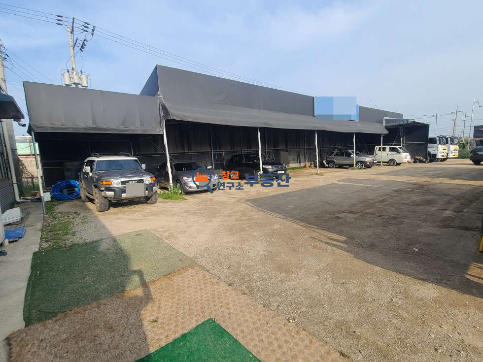 경기 고양일산서구 구산동 #60평 #2종제조 #가설천막100평 #대형마당 #40FT #송산IC 1분진입 #내부화장실 월세 매물번호 15636 사진 4
