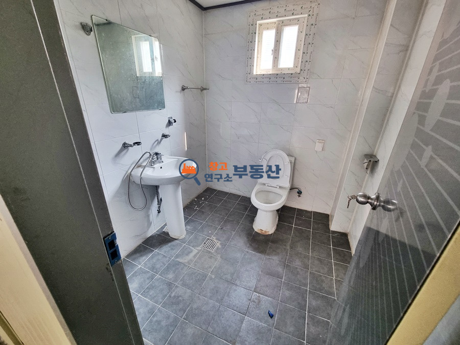 경기 파주시 월롱면 영태리 #120평 #60x2동 #대지1480평 #대형단독마당 #즉시입주 #민원소지無 #대형차량진출입 월세 매물번호 15749 사진 8