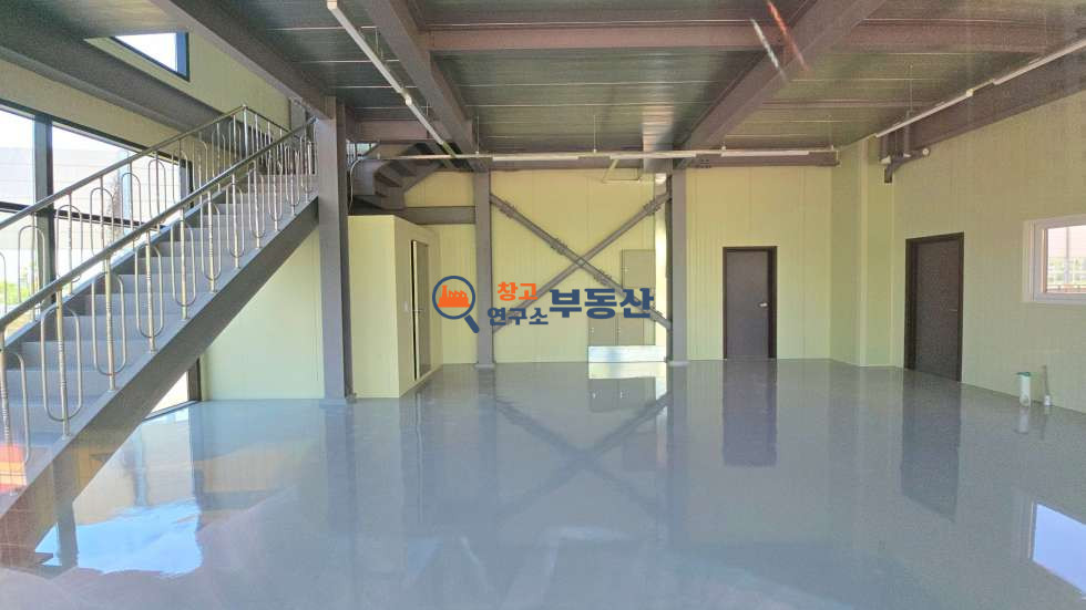 경기 고양덕양구 토당동 #49평 #총2층(25+24)#2종근생 #단독마당 #최상입지 #초역세권 #신축 일산창고임대 덕양구 창고임대 덕양구소형공장 사옥형공장 일산단독마당창고 월세 매물번호 15799 사진 3