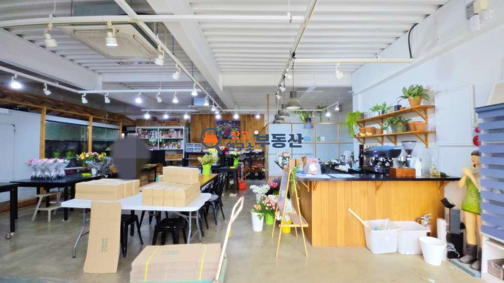 경기 고양덕양구 주교동 #2종근생매매#대298평 #2동119평+272평 #2차선변 #외곽순환도로3분 #평당1500#창고형매장추천 매매 매물번호 15715 사진 3