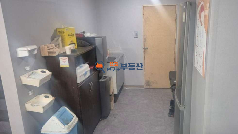 경기 파주시 탄현면 갈현리 #자동차시설매매#대356평 #대로변 #내부사무실 #시설인수 #협의가능 #제2외곽순환도로 #평당898 매매 매물번호 15685 사진 7