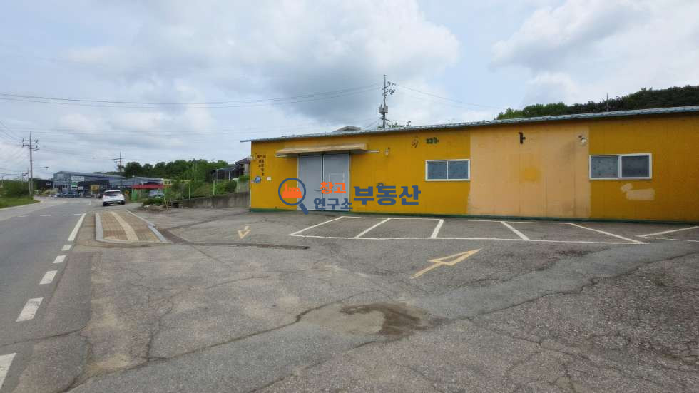 경기 파주시 맥금동 #104평 #56평 + 49평 #창고시설 #즉시입주 #성동IC인접 #2차선변 #광고효과 월세 매물번호 15672 사진 2
