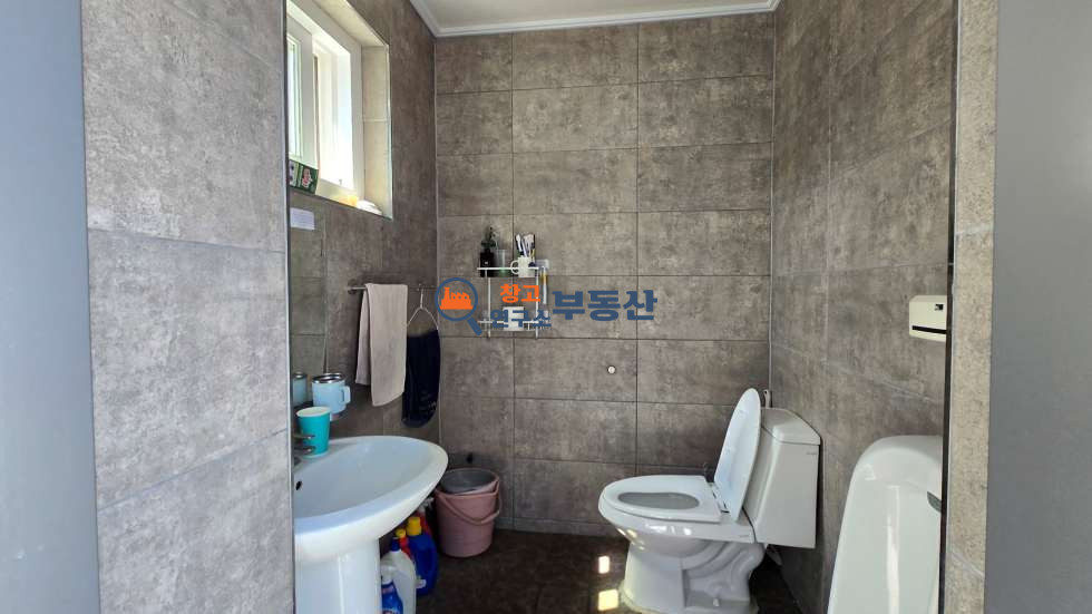 경기 파주시 신촌동 #공장매매 #120평(60평2동) #대로변 #평당700 #계획관리 #광고효과 #하수직관 #식품공장 매매 매물번호 15434 사진 8
