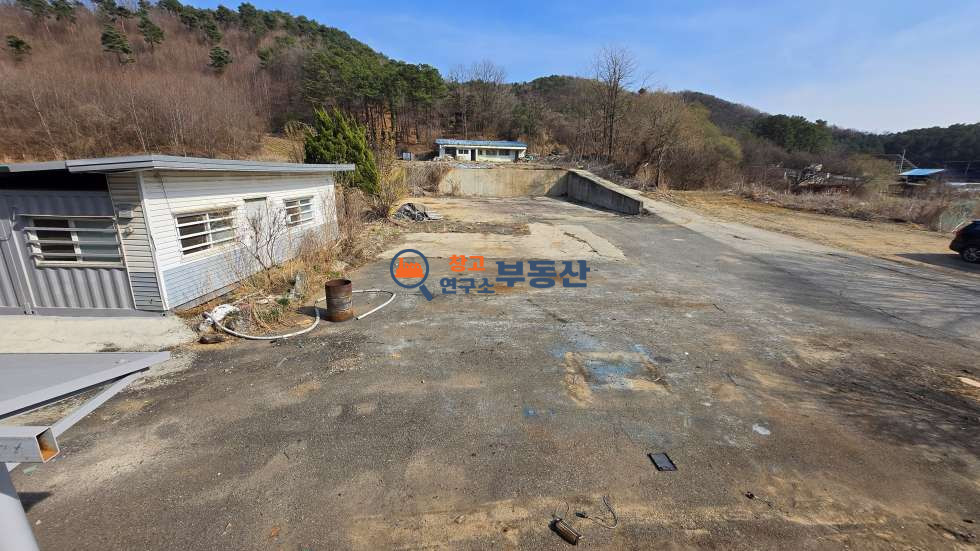 경기 파주시 법원읍 법원리 #603평(1층325평+2층279평)통건물 #대형단독마당 #전력150kw #층고높 #대형차량 진입 #야적장추가 월세 매물번호 15359 사진 21