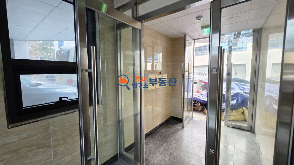 경기 고양덕양구 신원동 #통건물급매 #2종근생#광고효과#역세권#개발호재#사옥추천 매매 매물번호 15338 사진 2