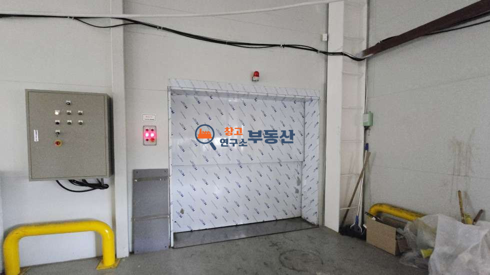 경기 파주시 문산읍 선유리 #192평 #96평+96평 #분할임대가능 #사옥,쇼룸추천#준신축 #화물E/V 월세 매물번호 15205 사진 15