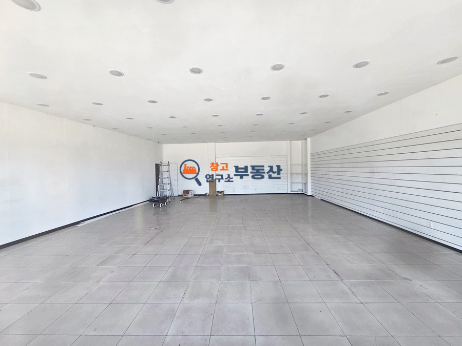 경기 파주시 조리읍 장곡리 #35평 #1층임대 #대로인접 #창고형매장 #즉시입주 #광고효과 월세 매물번호 16479 사진 3