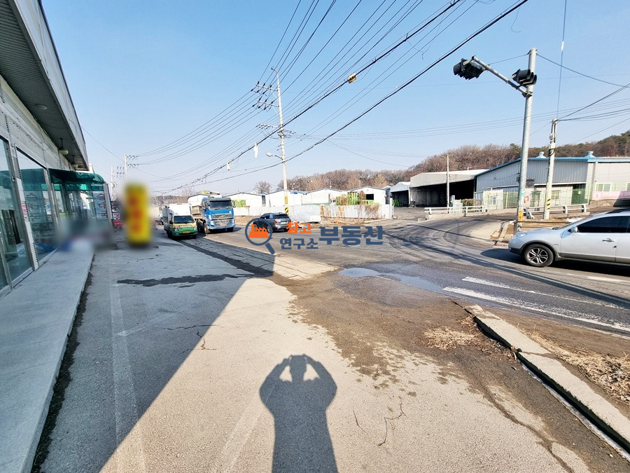 경기 고양일산동구 문봉동 #43평 #상가 및 창고형매장 추천 #도로인접 #광고효과 #즉시입주 월세 매물번호 15144 사진 4