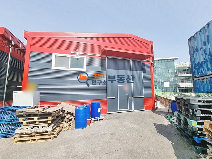 경기 고양일산동구 설문동 #180평 #60x3동 #2종제조 #도로인접 #광고효과 #40FT트레일러 #내부사무실 월세 매물번호 13513 사진 5