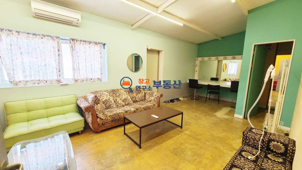 경기 파주시 신촌동 #연114평 #창고 #60평+54평 #넓은마당 #스튜디오인수가능 #문발IC 월세 매물번호 16600 사진 11