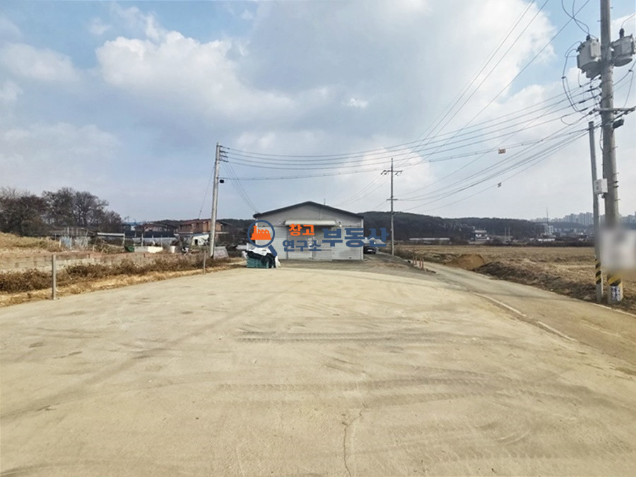 경기 고양일산동구 성석동 #96평 #대형단독마당 #하수직관 #고양 검사소 #깔끔한 내부 #2차선 인근 월세 매물번호 11597 사진 1