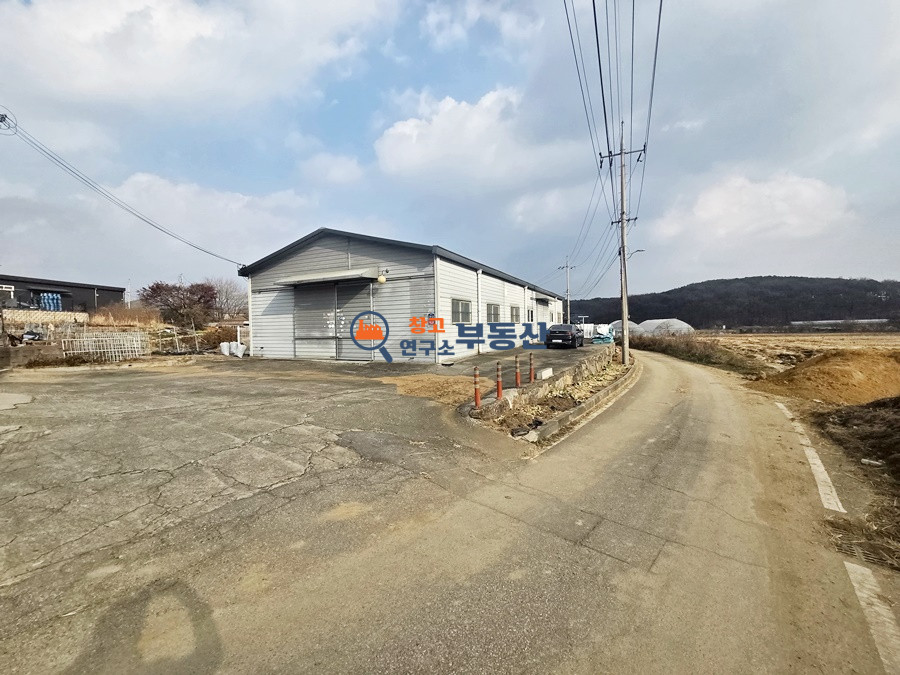 경기 고양일산동구 성석동 #96평 #대형단독마당 #하수직관 #고양 검사소 #깔끔한 내부 #2차선 인근 월세 매물번호 11597 사진 2