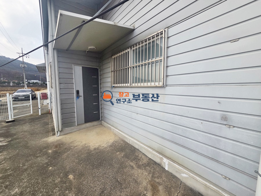 경기 고양일산동구 성석동 #96평 #대형단독마당 #하수직관 #고양 검사소 #깔끔한 내부 #2차선 인근 월세 매물번호 11597 사진 7