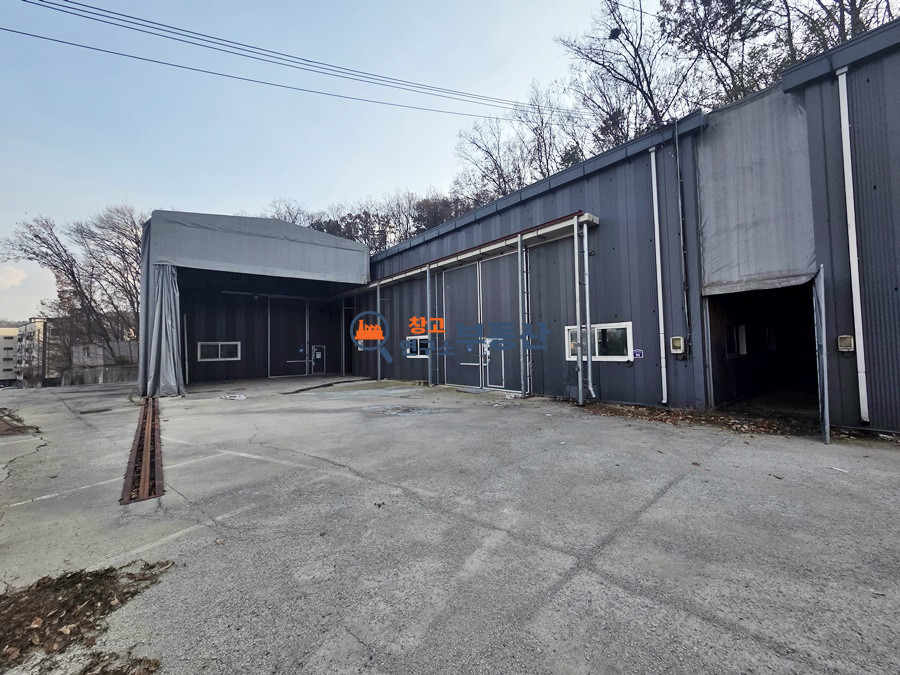 경기 고양일산동구 성석동 #180평 #60x3동 #단독마당 #40FT트레일러 #높은층고 #즉시입주 월세 매물번호 16655 사진 3