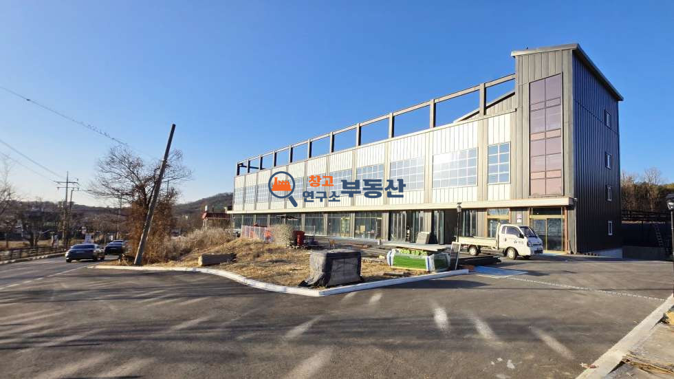 경기 고양덕양구 성사동 #300평#대형물류창고#도로인접 #광고효과 #창고형매장#창릉신도시 월세 매물번호 15176 사진 1
