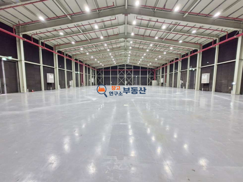 경기 고양일산동구 성석동 #1194평 #방송통신시설 #준신축 #통임대 #대형단독창고 #40ft 통행 월세 매물번호 15447 사진 11