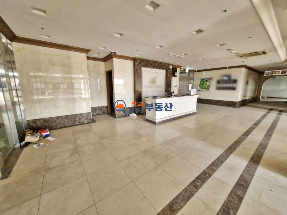 경기 고양일산동구 성석동 #1223평 #운동시설 #통임대 #4층건물 #대형차통행 월세 매물번호 16692 사진 3