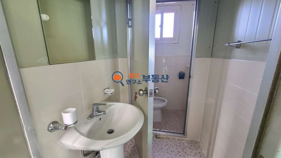 경기 파주시 서패동 #41평 #농가창고 #즉시입주 #내부구분화장실 #문발IC 월세 매물번호 16707 사진 4