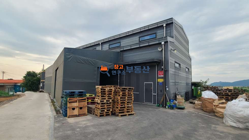 경기 파주시 연다산동 #292평 #대지224평+도로67평 #평당377만 #입주가능 #창고60평 #추가가설35평 #송촌IC #구분화장실 매매 매물번호 15888 사진 9