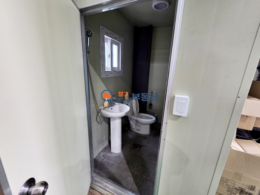 경기 고양일산동구 성석동 #180평 #60x3동 #즉시입주 #대형차량진출입 #저렴한임대료 #준신축급 월세 매물번호 15933 사진 3