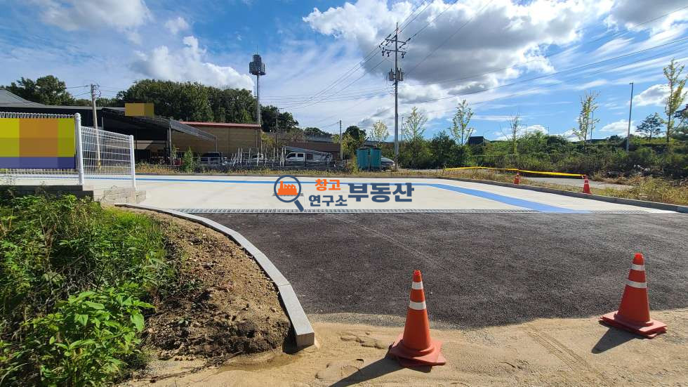 경기 파주시 월롱면 덕은리 #대253평 #신축 #50평 #1종소매 #농림지역 #넓은마당 #평당300 #월롱IC 매매 매물번호 16531 사진 8