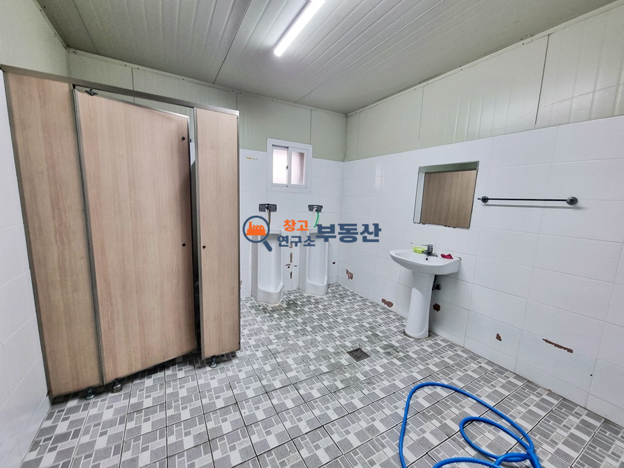경기 고양일산동구 설문동 #대지360평 #연219평 #대형마당 #40FT트레일러 #복층사무실 #공장 #설문IC인접 매매 매물번호 16795 사진 9