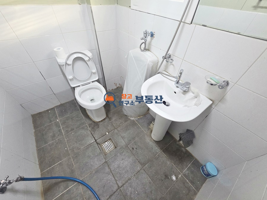 경기 고양일산동구 설문동 #60평 #대형단독마당 #즉시입주 #설문IC인접 #40FT트레일러 월세 매물번호 16869 사진 4