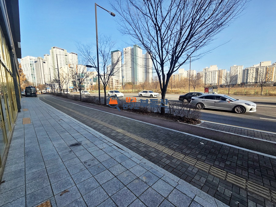 경기 고양덕양구 삼송동 #123평 #도심권 #대로인접 #즉시입주 월세 매물번호 16877 사진 4