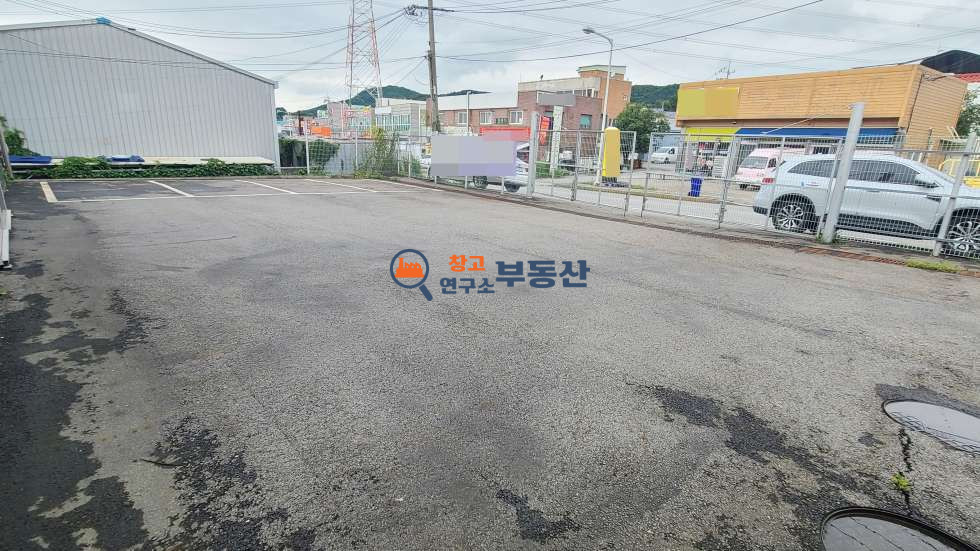 경기 고양일산서구 구산동 #59평 #2종수리점 #단독마당 #도로접 #광고효과 #즉시입주 월세 매물번호 16881 사진 4