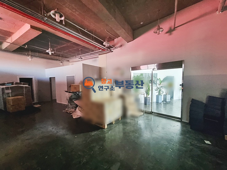 경기 파주시 신촌동 #124평 #1층임대 #하수직관연결 #화물E/V 월세 매물번호 13762 사진 8