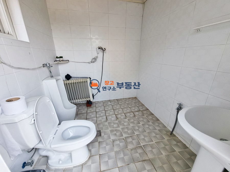 경기 고양덕양구 용두동 #60평 #추가임대가능 #내부사무실 #창릉신도시 #고양스타필드 #높은층고 #즉시입주 월세 매물번호 15661 사진 3
