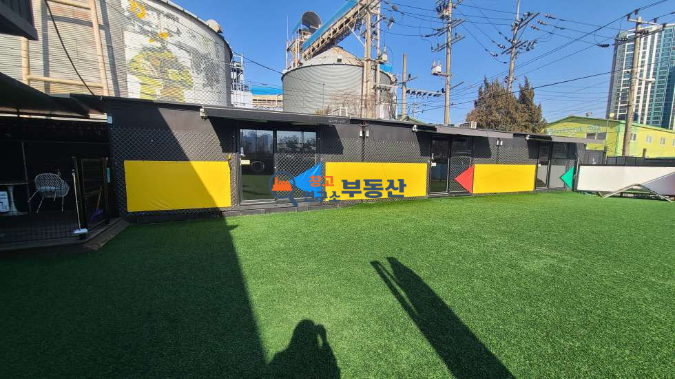 경기 파주시 당하동 #연80평 #농림지역 #신도시 도로변 #노출 좋은 입지 #국유지50평사용 #올리모델링 #운정신도시 #대형마트 인접 #와동교차로 #운정역 월세 매물번호 16988 사진 5