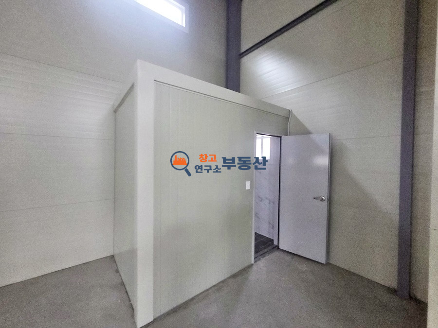 경기 고양일산동구 설문동 #180평 #60x3동 #신축 #대형마당 #40FT트레일러 #민원소지無 월세 매물번호 17014 사진 5