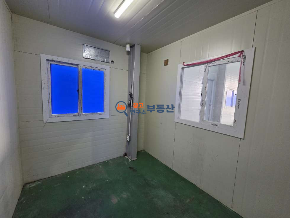 경기 고양일산서구 구산동 #토지145평 #건56평 #1종소매 #도로접 #즉시입주 #내부사무실 #내부화장실 #가시성굿 #평당689 매매 매물번호 16174 사진 8