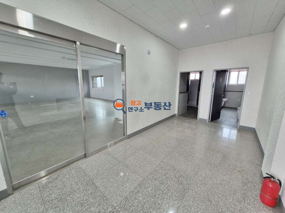 경기 고양일산동구 설문동 #269평 #1,2층구조 #창고형매장 #대로인접 #광고효과 #준신축급 #설문IC인접 월세 매물번호 14316 사진 16