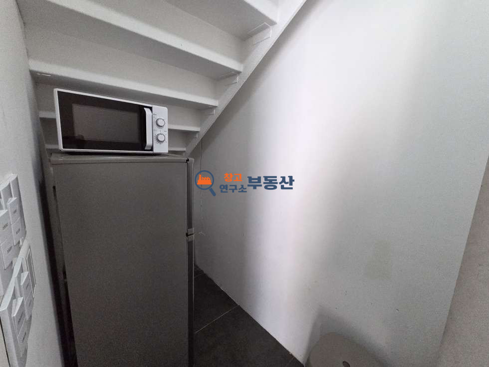 경기 고양일산서구 덕이동 #연77평 #상가 #대로변 #1층 39평+2층 39평 #광고효과 #즉시입주 #무권리 #탄현역 월세 매물번호 17213 사진 7