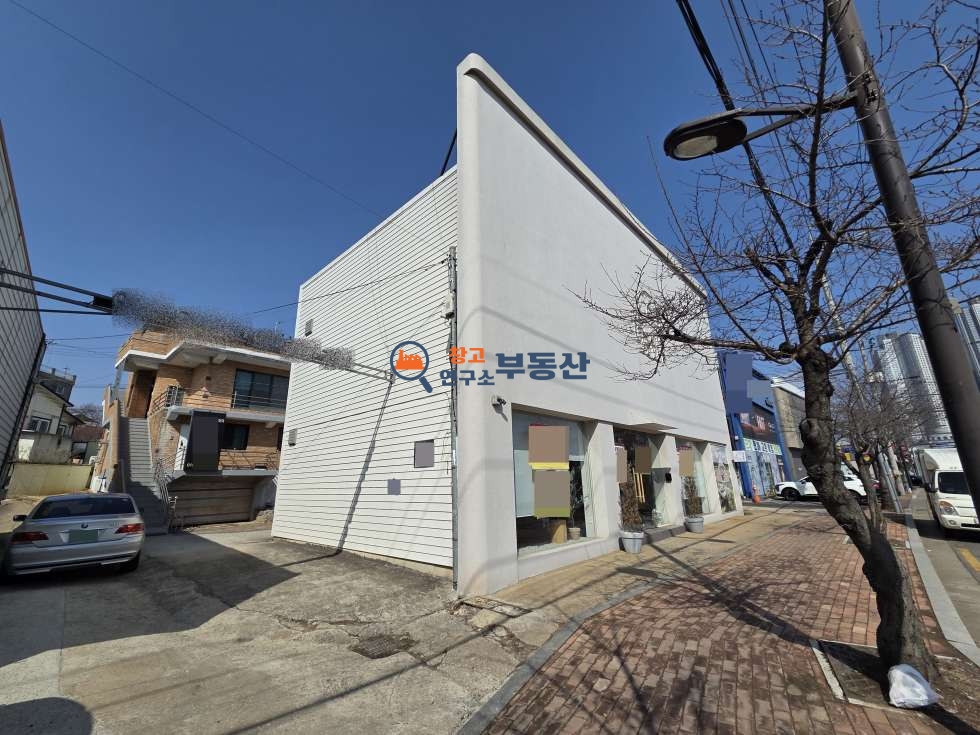 경기 고양일산서구 덕이동 #연77평 #상가 #대로변 #1층 39평+2층 39평 #광고효과 #즉시입주 #무권리 #탄현역 월세 매물번호 17213 사진 9