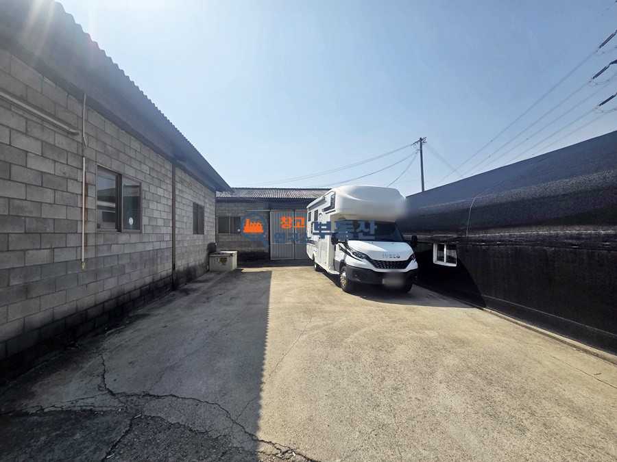 경기 파주시 상지석동 #57평 #저렴한임대료 #즉시입주 #대형차량진출입 월세 매물번호 17275 사진 1