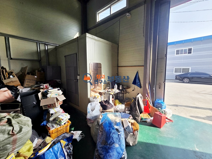 경기 고양일산동구 설문동 #60평 #2종제조 #높은층고 #대형차량진출입 #하수직관 월세 매물번호 17276 사진 4