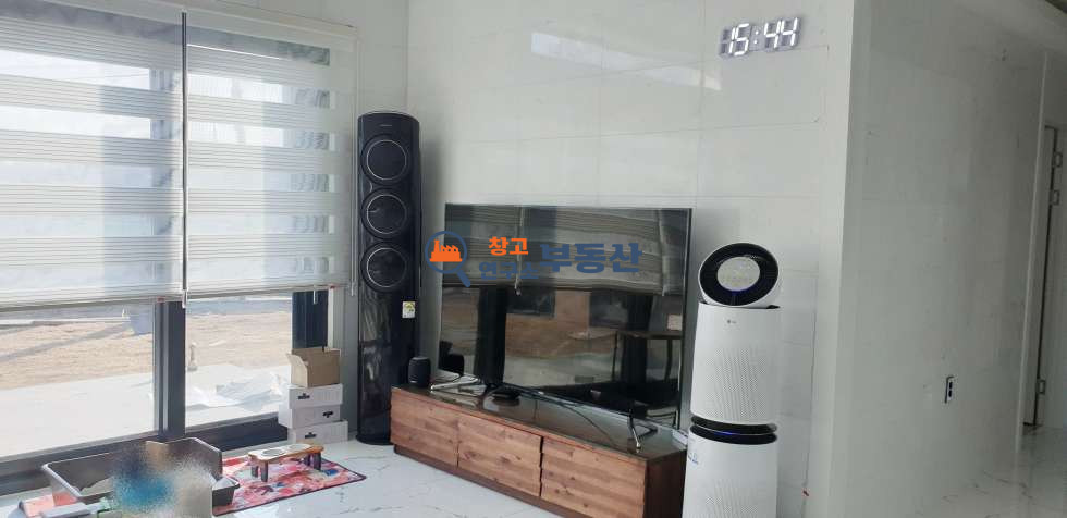 경기 파주시 당하동 #단독주택 #토지239평 #연36평 #고급인테리어 대리석마감 #넓은마당 #평면도굿 #이마트옆 #준신축컨디션 #막힘없는뷰 #반려동물 거주최상 #자가발전태양열 매매 매물번호 16987 사진 13