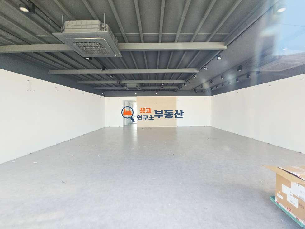 경기 고양일산서구 덕이동 #45평 #1종근생 #가시성굿 #로데오상권 #무권리 #내부창고공간 #냉난방완비 월세 매물번호 17523 사진 1