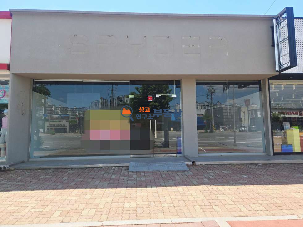 경기 고양일산서구 덕이동 #45평 #1종근생 #가시성굿 #로데오상권 #무권리 #내부창고공간 #냉난방완비 월세 매물번호 17523 사진 2