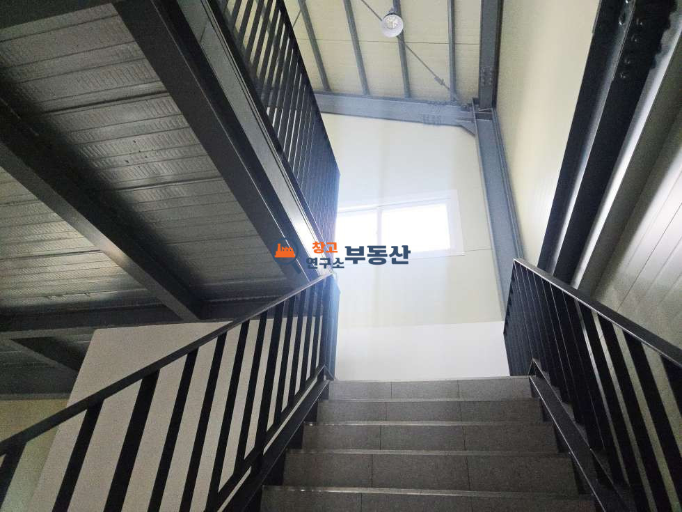 경기 고양덕양구 신평동 #69평 #2종근생 #신평IC3분 #5톤진입 #신축 #노출굿 월세 매물번호 17508 사진 5