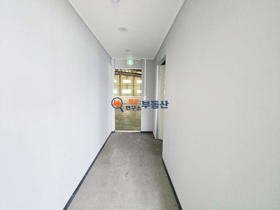 경기 파주시 월롱면 덕은리 #326평 #공장 #층고9 #단독마당 #대형차가능 #월롱IC5분 #즉시입주 월세 매물번호 17391 사진 9