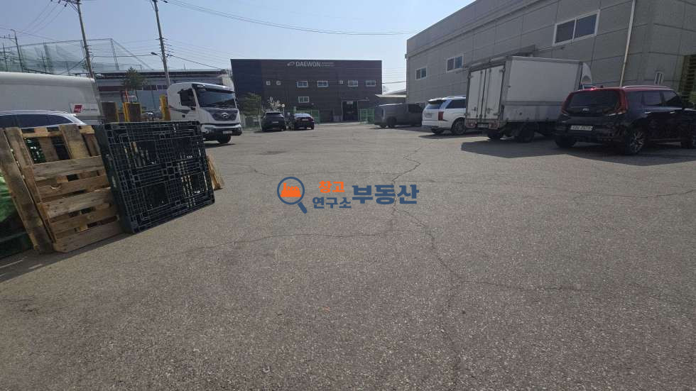경기 파주시 신촌동 #60평 #창고시설 #대형마당 #대형차량가능 #즉시입주 #가성비 월세 매물번호 17320 사진 6