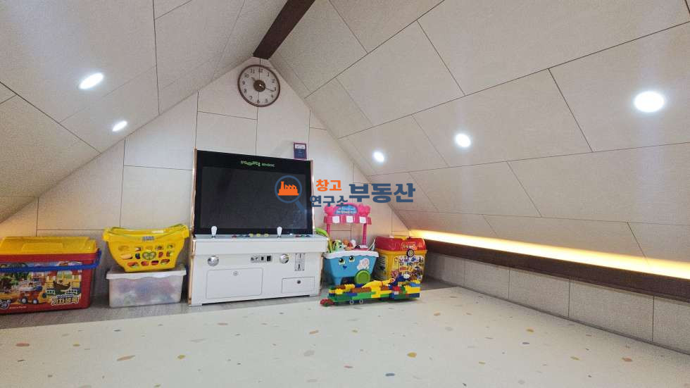 경기 파주시 서패동 #38평 #2종근생 #2동구성 #신축급 #공방 작업실추천 #즉시입주 월세 매물번호 17319 사진 7